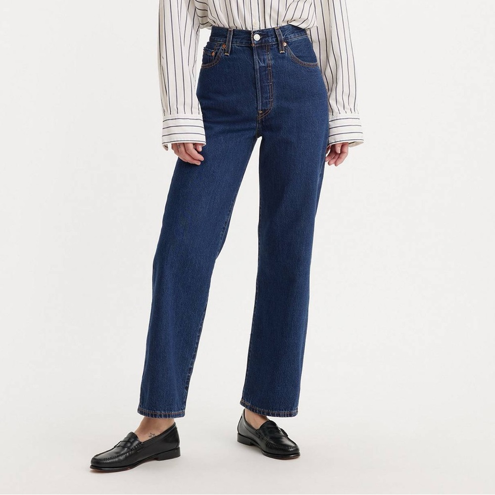 Levi’s Ribcage Straight Leg Jean